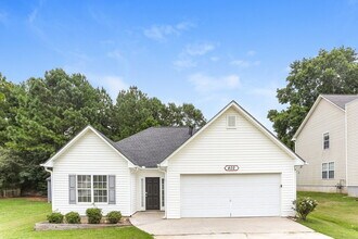 Building Photo - 402 Lafayette St