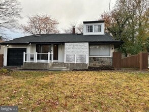 Building Photo - 1617 Bryant Rd