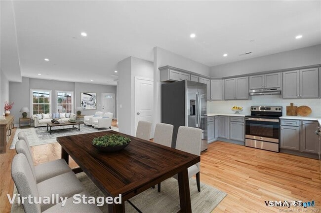 Foto del edificio - 232 Columbus Ave