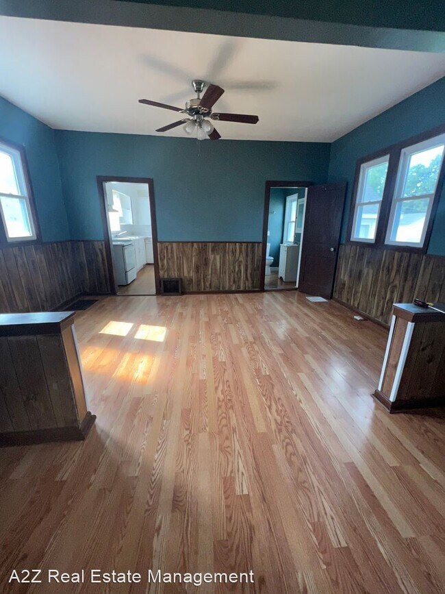 Foto del edificio - 2 br, 1 bath House - 217 2nd Ave