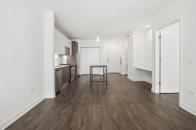 Foto del edificio - 224 W Hubbard St