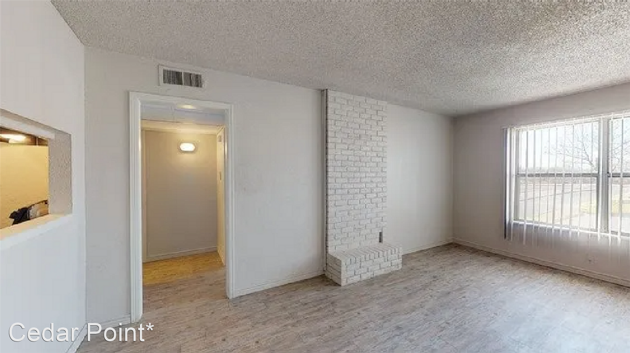 Foto principal - 1815 N Boomer Rd