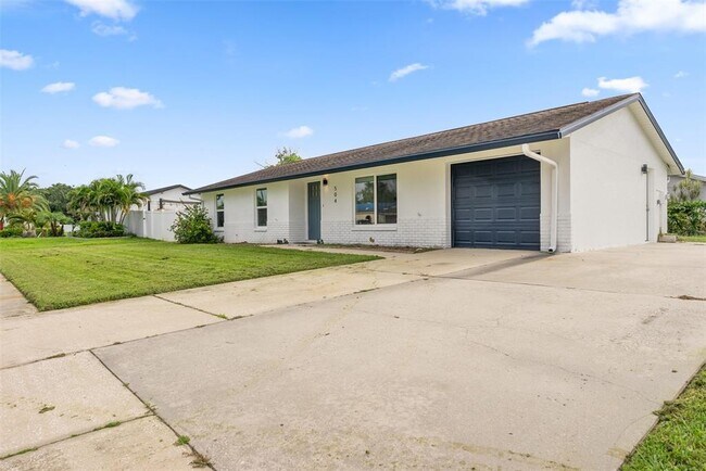 Foto del edificio - 504 Red Mangrove Ln