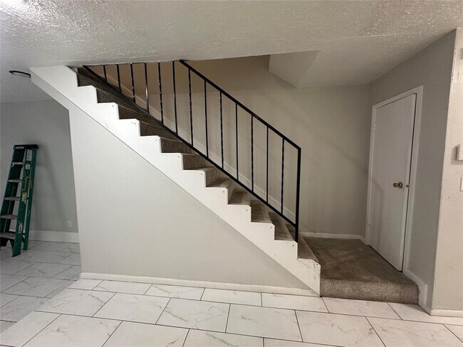 Foto del edificio - 12447 W Village Dr