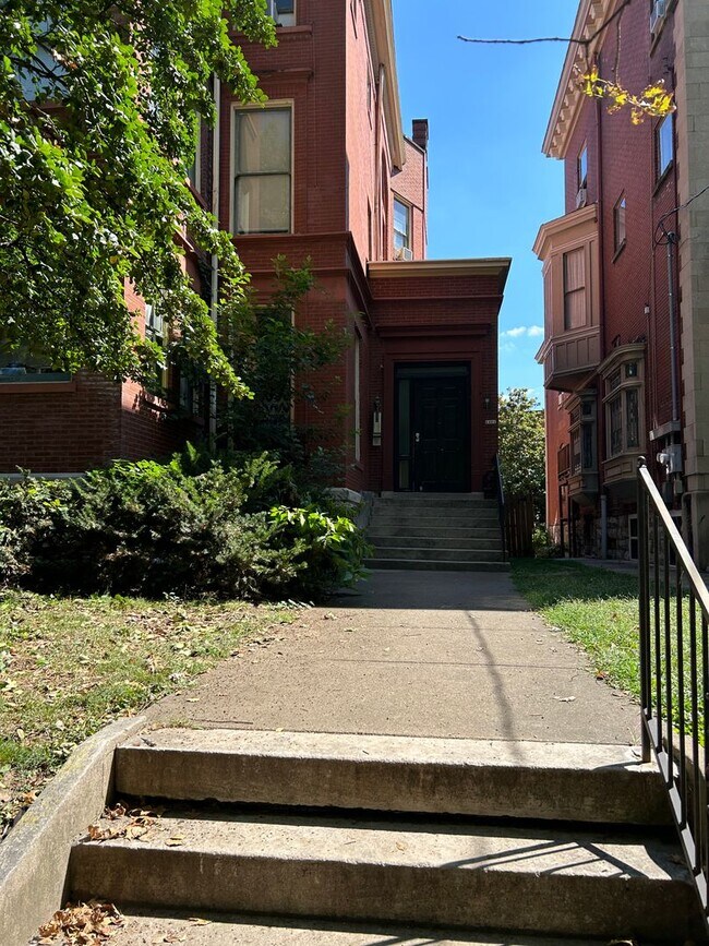 Foto del edificio - Third St