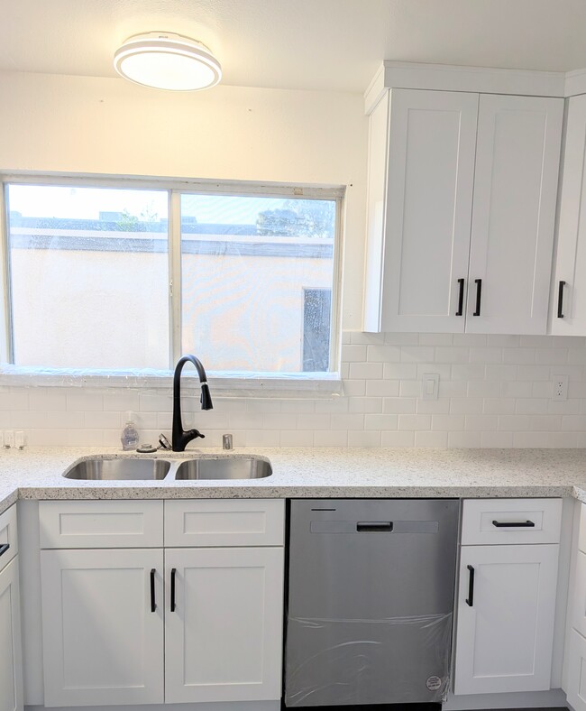 All new kitchen appliances included - 19050 Kittridge St