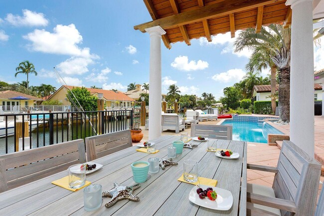 Foto del edificio - 511 Golden Harbour Dr