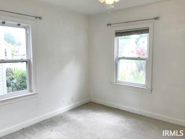 Building Photo - 2104 E Blackford Ave