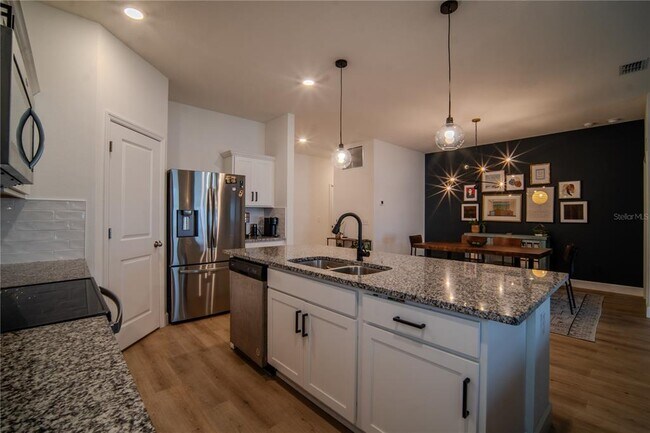 Building Photo - 5859 Herder Rd