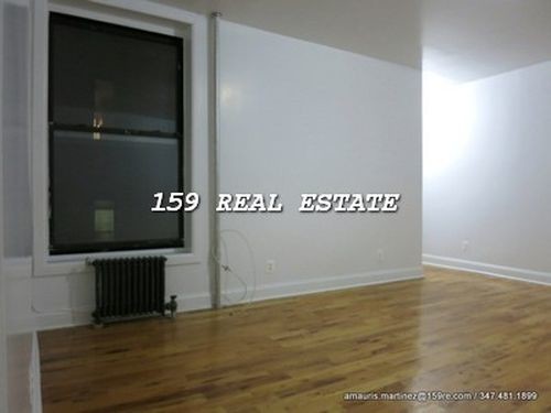 Building Photo - 839 Riverside Dr