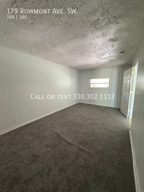 Building Photo - 179 Rowmont Ave SW