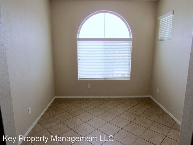 Building Photo - 3 br, 2.5 bath House - 4341 E Azure Ave