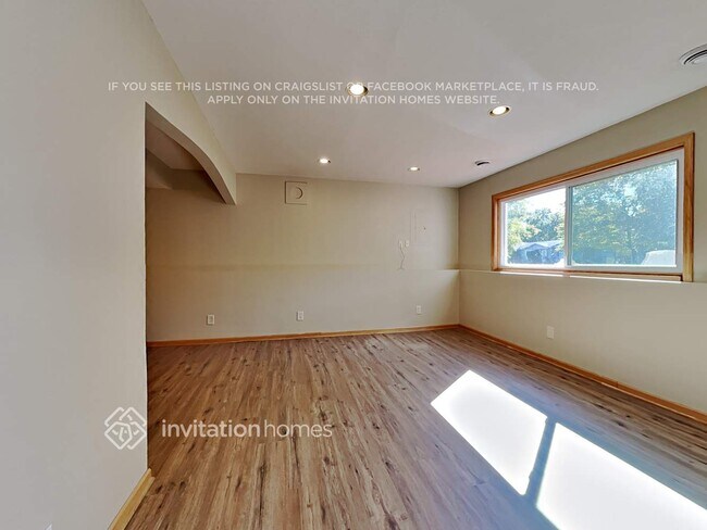 Foto del edificio - 13155-192 1/2 192 1/2 Ln NW