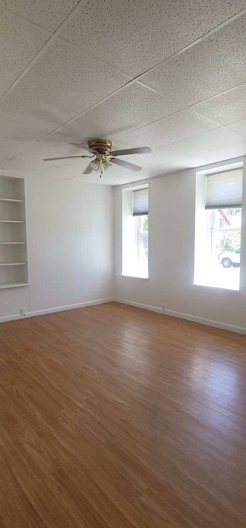 Building Photo - 352 E 2nd St