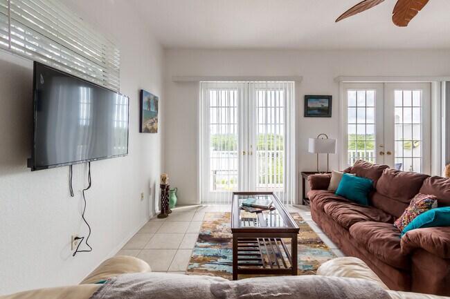 Foto del edificio - 3526 Walker Island Dr