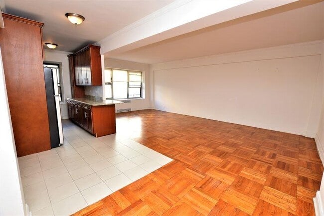 Foto del edificio - 63-33 98th Pl