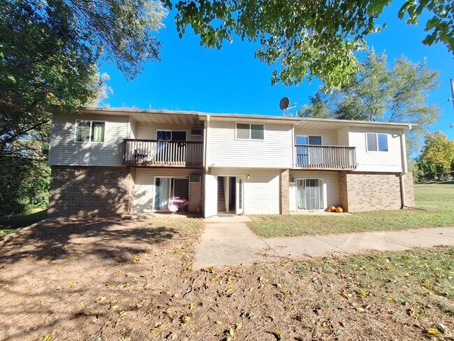 Foto del edificio - 1215 W Beckert Rd