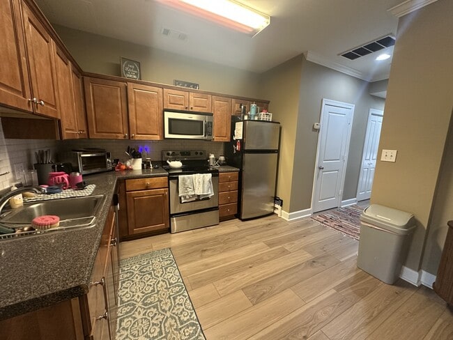 Photo - 1957 Wire Rd Townhome