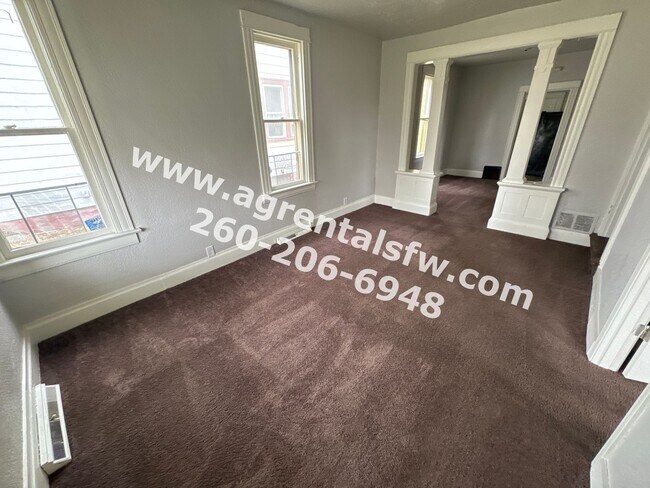 Building Photo - 4 Bedroom House - Section 8 Ok!