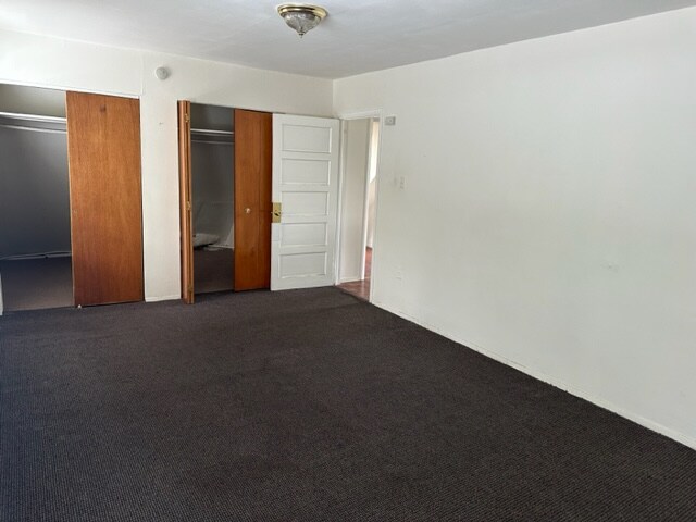 Primary Photo - 826 W State St