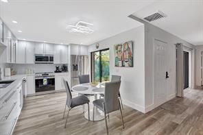 Foto principal - 9126 SW 20th Pl