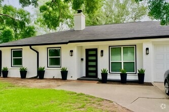 Building Photo - 5503 Loch Lomond Dr
