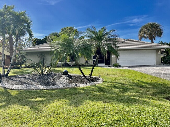 Foto del edificio - **SEASONAL POOL HOME**SPANISH WELLS**NOW AVAILABLE**