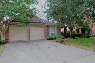 Building Photo - 2107 Sherbrook Park Ln