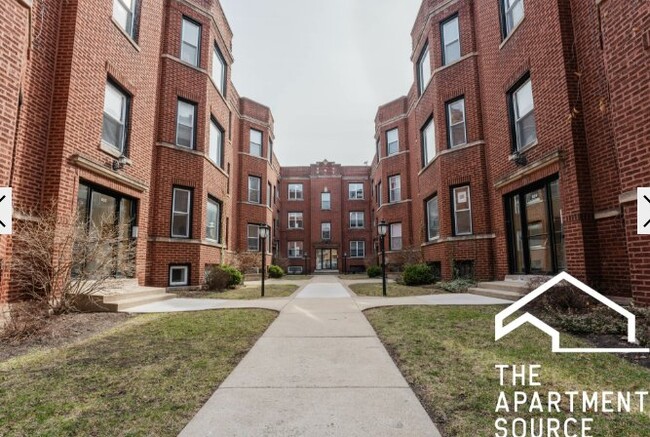 Photo - 863 W Cornelia Ave Apartment