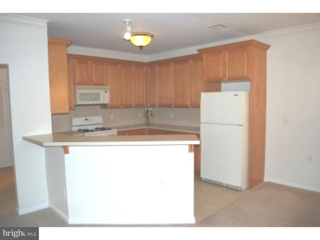 214 Masterson Ct, Ewing Township, NJ 08618 Room for Rent in Ewing