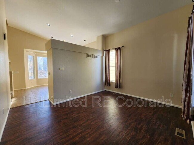 Building Photo - 10602 Cherrybrook Cir