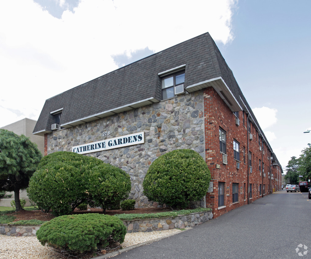 Primary Photo - Catherine Garden Apartments