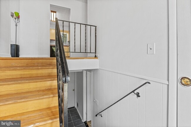 Photo - 6311 Barrs Ln House