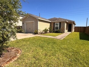 Building Photo - 8206 Sandy Sea Rd