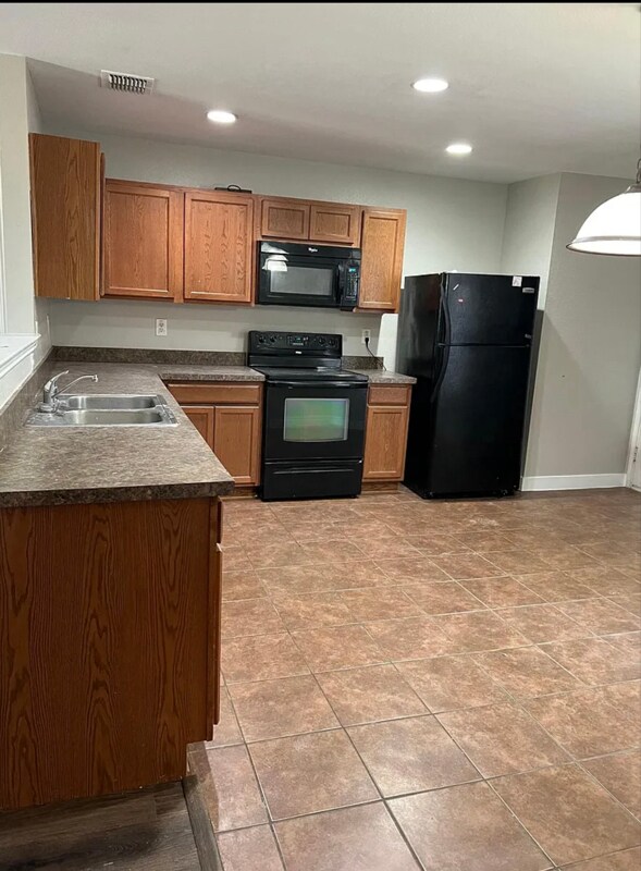 Foto principal - 1821 Trego Dr