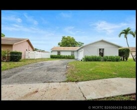 Building Photo - 2510 NW 110th Terrace