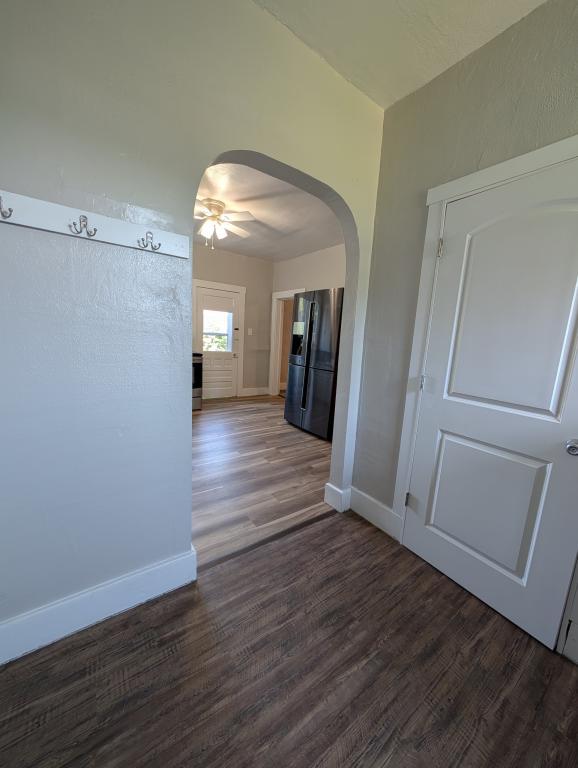 Foto del edificio - 2297 County Rd S 750 W