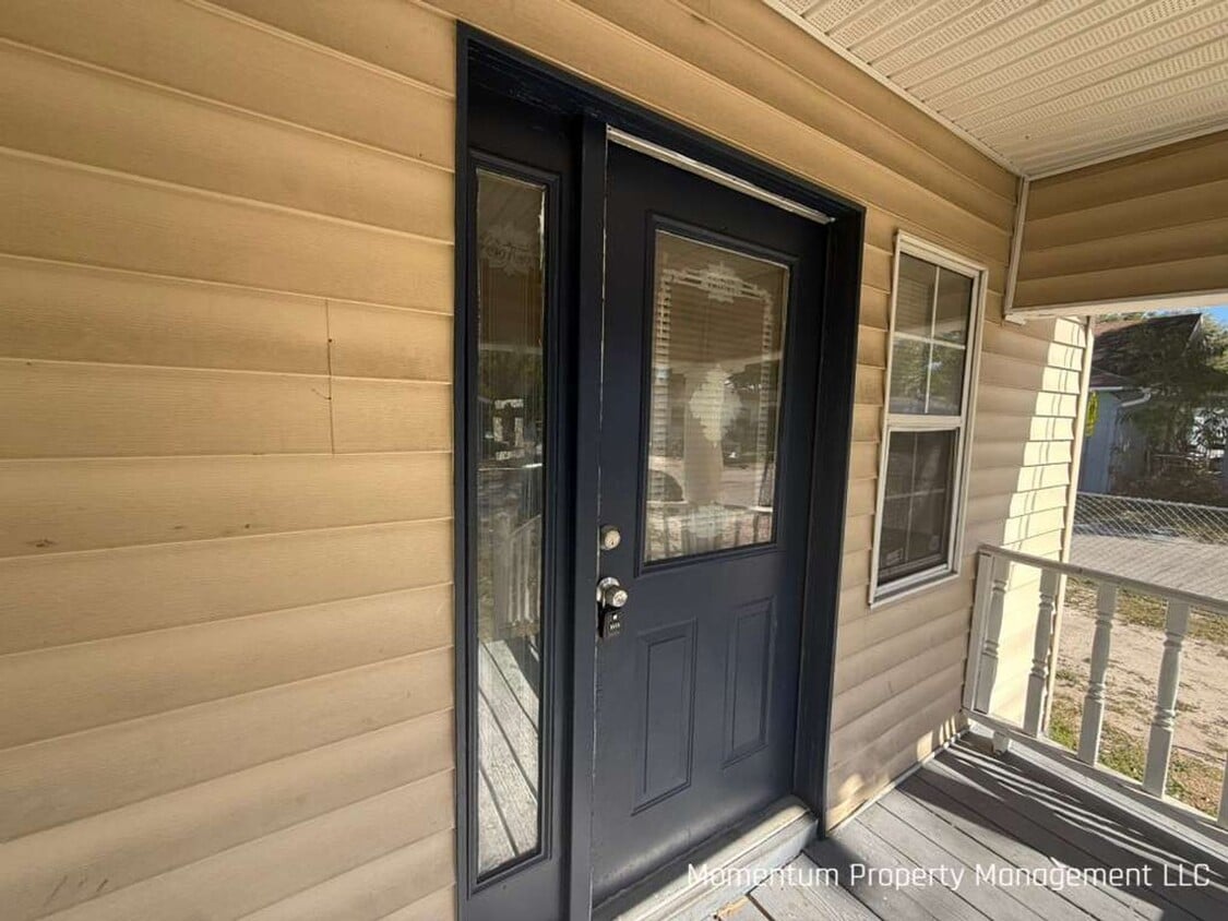 Beautiful, Remodeled 3/2 near BUSCH GARDENS! - Beautiful, Remodeled 3/2 near BUSCH GARDENS!