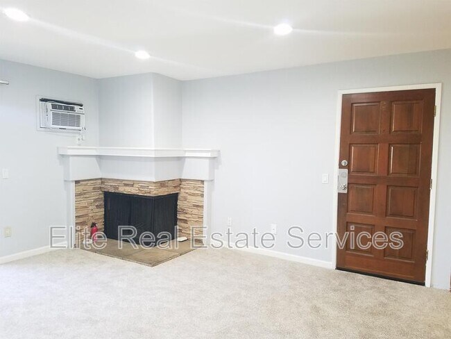 Foto del edificio - 1013 S Sunshine Ave