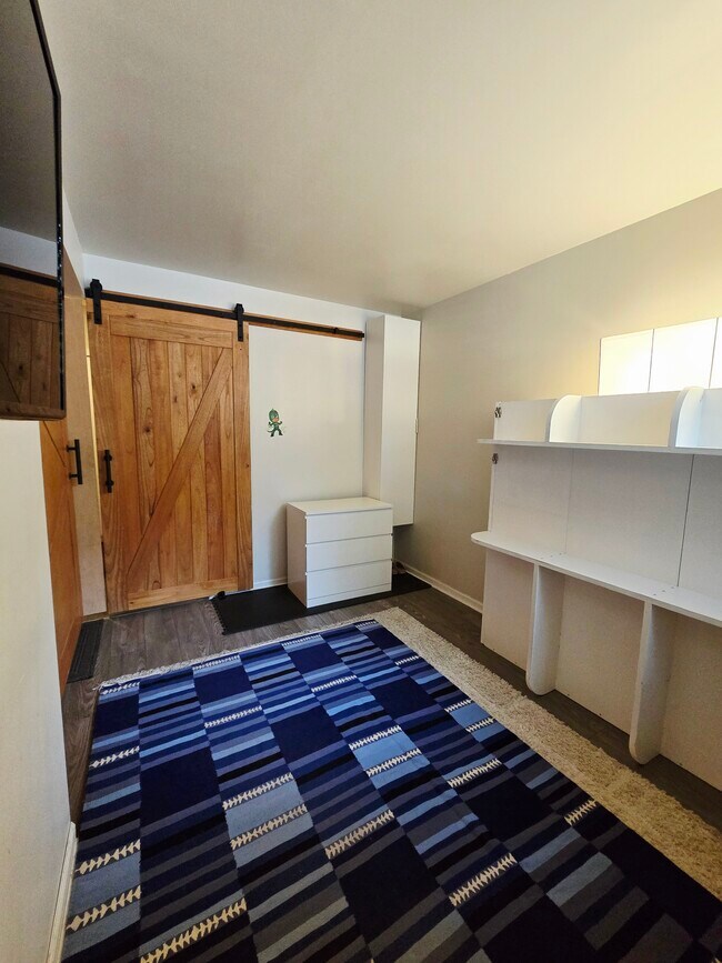 Foto del edificio - 357 E Eastgate Pl