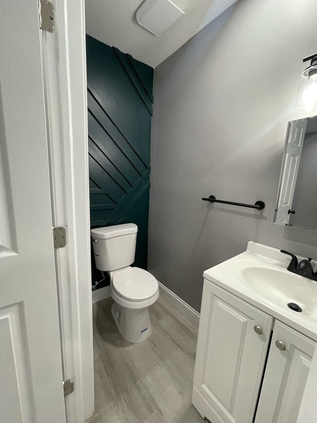 MEDIO BAÑO - 1937 Buckius St