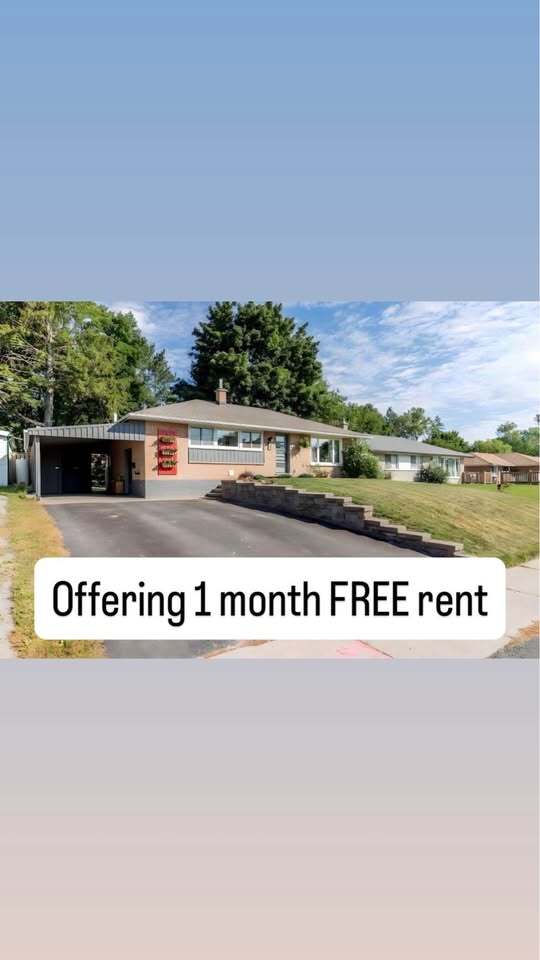 Building Photo - 66 Rose St