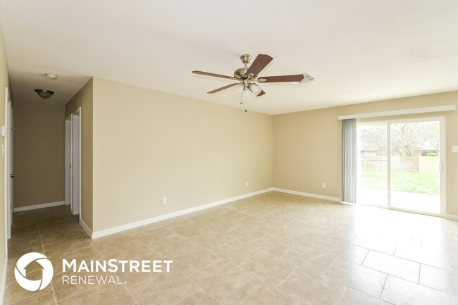 Building Photo - 14119 Cradlewood St