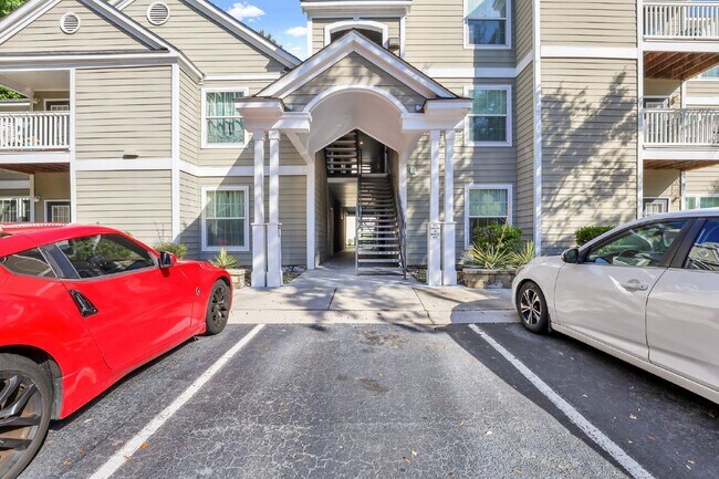 Building Photo - 100 Kensington Blvd