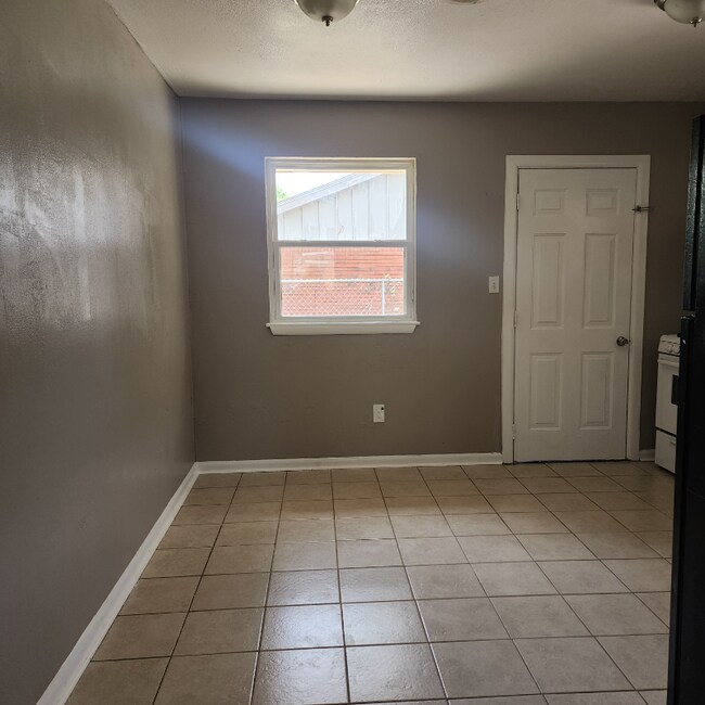 Foto del edificio - 908 Moraine Ave