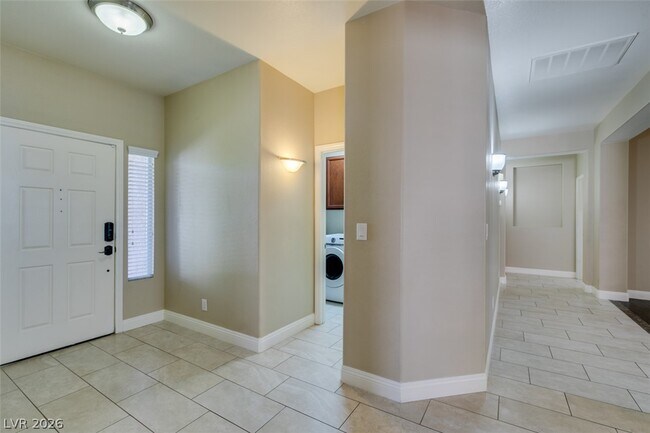 Foto del edificio - 2255 Calistoga Ct