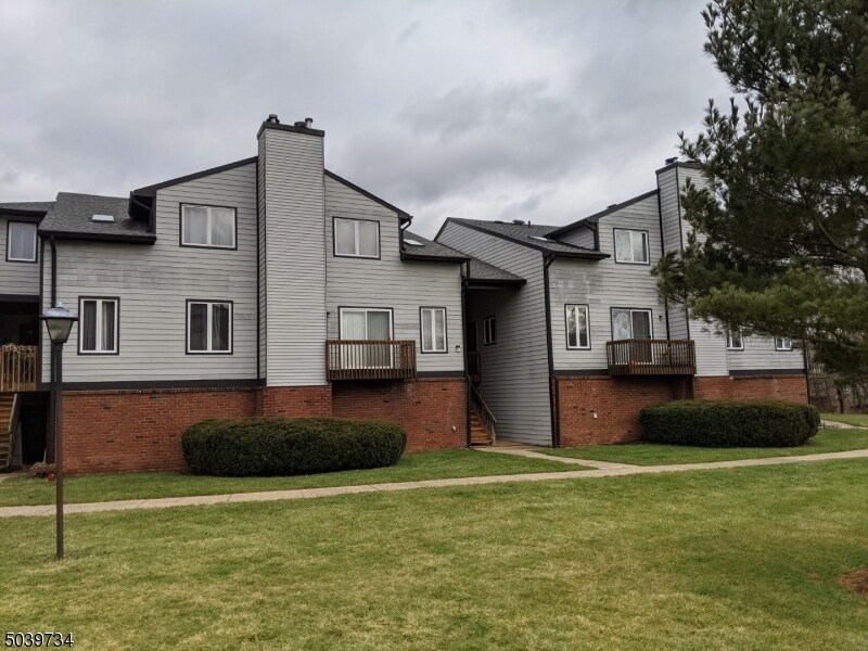 414 Village Commons, Flemington, NJ 08822 Townhouse for Rent in