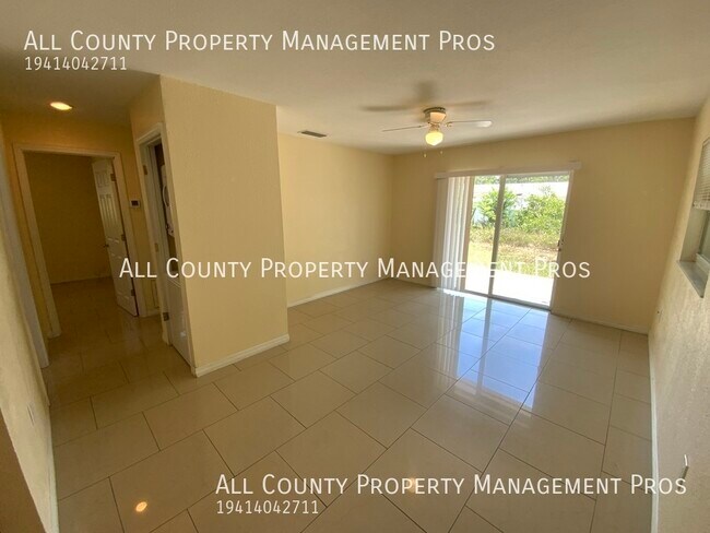 Foto del edificio - 2266 Bay St