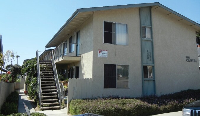 Building Photo - 135-153 S Hemlock Ln