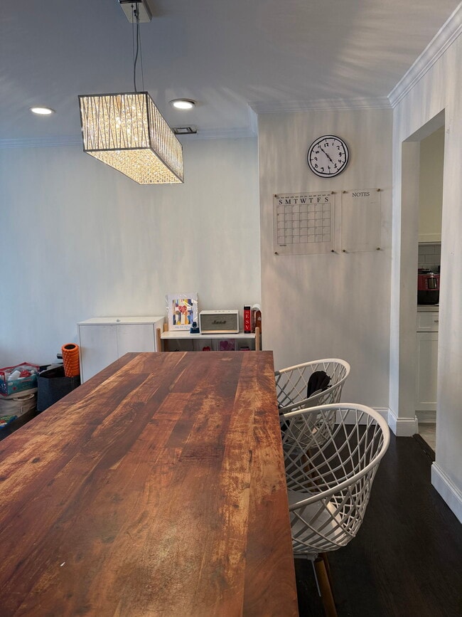 Photo - 1411 John St Apartment